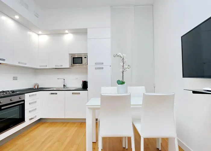 Deza Ripetta Serendipity, Rebirth And Appartement *